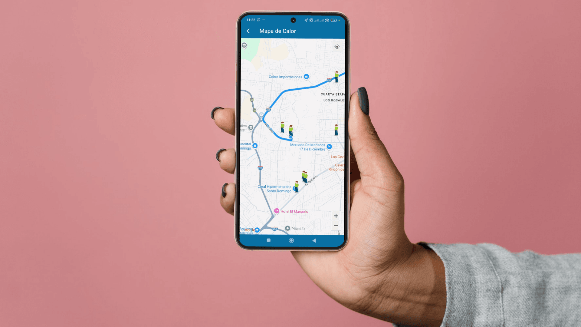 Equipo analizando datos de ventas con GeoIdrix